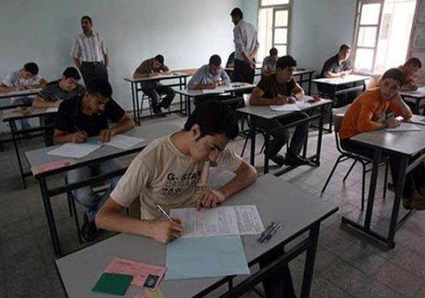 تداول أسئلة امتحان الجيولوجيا للثانوية العامة بعد ربع ساعة من بدايته 1 طلاب