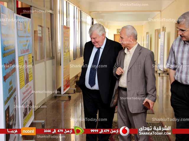 شاهد | زيارة وفد الجامعة البريطانية بمصر لمكتب التايكو بجامعة الزقازيق 2 12ضصش
