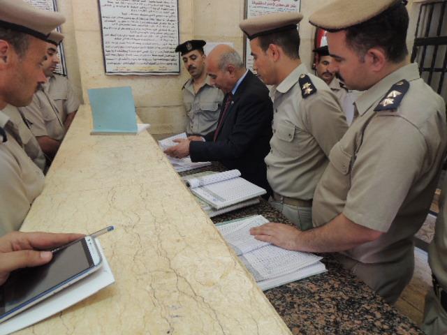 مدير أمن الشرقية يتفقد الحالة الأمنية بالمحافظة 8 1653865_712927605501264_5935080476760662157_n