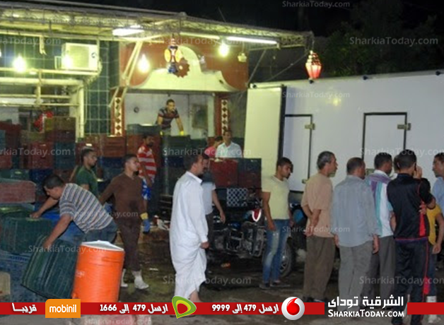 محافظ الشرقية يأمر بتغريم أصحاب المحال الذين يفترشون الشارع بغرامة 5 آلاف جنية 2 23-06-2015 01-38-46 م