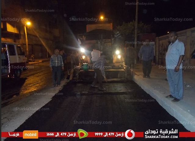 شاهد .. استكمال أعمال رصف شارع الجيش بمدينة الزقازيق 2 اعمل رصف شارع الجيش بالزقازيق
