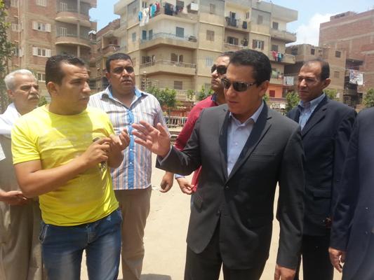 محافظ الشرقية مشدداً : سرعة الانتهاء من محطة الصرف الصحي بقرية سلمنت ببلبيس 3 4