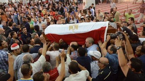 جنازة عسكرية لضابط الأمن الوطني بقرية طوخ في أبوكبير 1 صورة ارشيفية