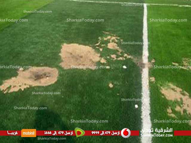 شاهد | السيطرة على حريق بارضية ملعب مشتول السوق 2 Water Mark_reporters-DFGKL
