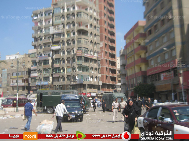 بالصور | حملة لرفع الإشغالات والقمامة من أماكن المواقف التى تم نقلها للأحرار بالزقازيق 4 حملة 5