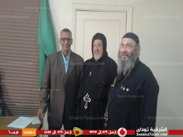 شاهد .. رئيس مدينة ههيا يستقبل راعي الكنيسة للتهنئة بشهر رمضان 2 ههيا 2