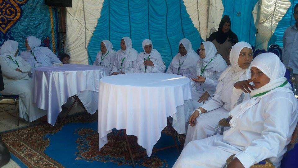 بالصور .. السيسي يأمر بالإفراج عن 42 سيدة من سجن القناطر الخيرية 1 10983161_1189545197738484_6882189050824719251_n