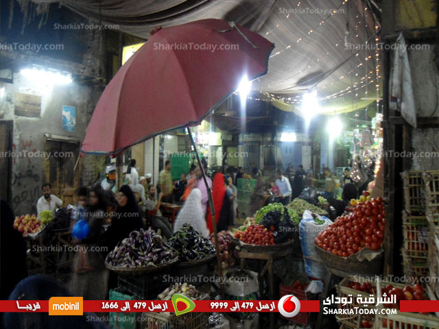 أهالي بلبيس : الإشغالات تملأ الشوارع والطرق مما يهدد حياتنا ..و الحملات شكلية فقط ولا تحرر المحاضر للمخالفين 2 2