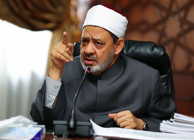 السيسي لشيخ الأزهر: «أنتم مسؤولون عن الخطاب الديني» 1 346250_0