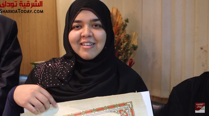 بالفيديو والصور .. أوائل الثانوية العامة : سعداء بتكريم المحافظ وفخورين بأننا أبناء الشرقية 3 سمر محمد السيد السابع على الجمهورية ادبي