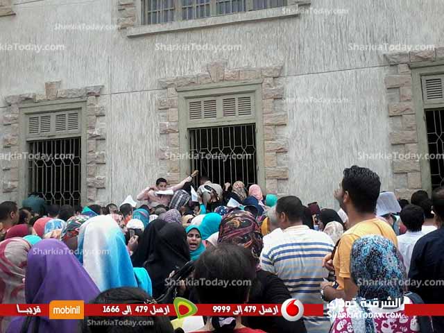 بالصور .. معلمو الشرقية يوقعون عقود التعيين بمسابقة 30 الف معلم 6 1