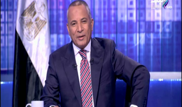 بالفيديو.. أحمد موسى ينتقد مخرج حفل قناة السويس بسبب تركيزه على «السيسي» 1 542