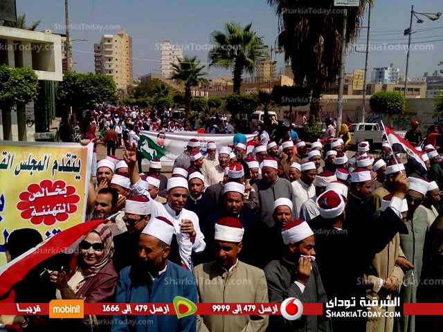 بالصور .. مسيرة للاحتفال بإفتتاح قناة السويس الجديدة بمشاركة محافظ الشرقية 8 6