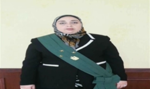 بالفيديو.. أول سيدة مستشارة لوزير العدل : أتعامل في بيتي كزوجة وفي المحكمة «قاضية» 1 274