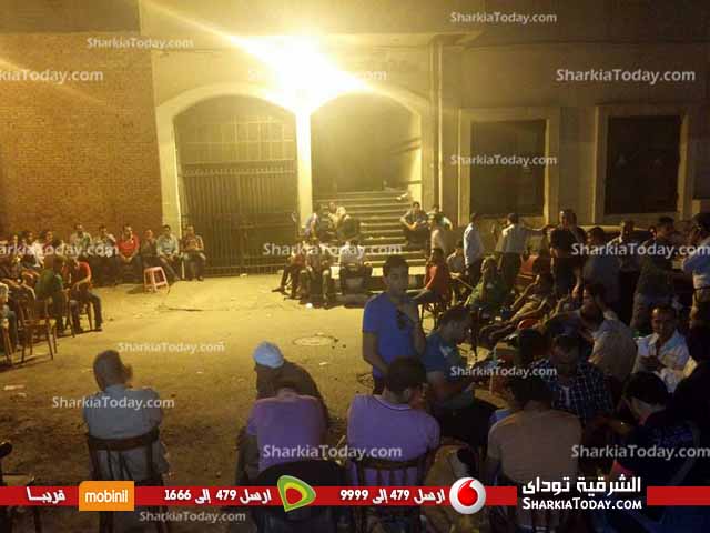 بالصور ..تواجد مبكر لمرشحى البرلمان أمام محكمة الزقازيق الابتدائية لإستكمال إجراءات الترشح 2 5