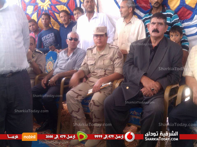 بالصور .. أهالى صان الحجر يؤدون صلاة الغائب على الشهيد "صبري وجيه" 2 الشهيد 3