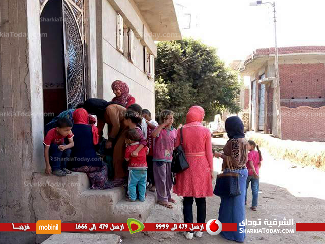 بالصور .. فريق "بكرة أحلى" بجامعة الزقازيق يقوم بقافلة طبية فى قرى المحافظة 2 فريق 3