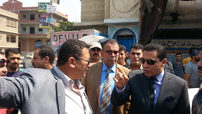 بالصور .. محافظ الشرقية : إنشاء حارة جديدة بجوار كوبرى القناطر بالزقازيق لتيسير الحركة المرورية 2 ø;