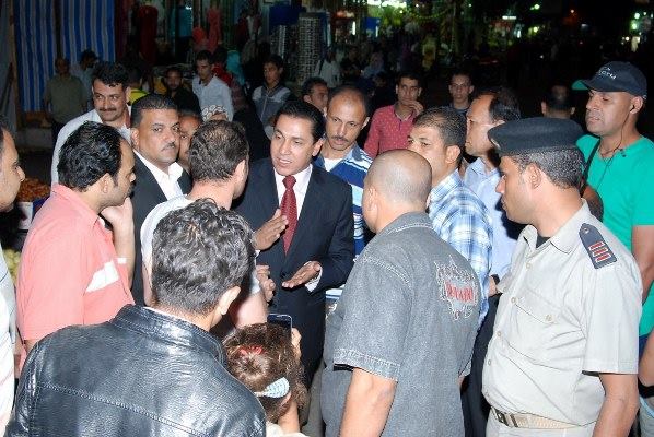 بالصور.. محافظ الشرقية يتفقد محطة السكة الحديد 2 12065757_913878512033212_2236848229553191207_n