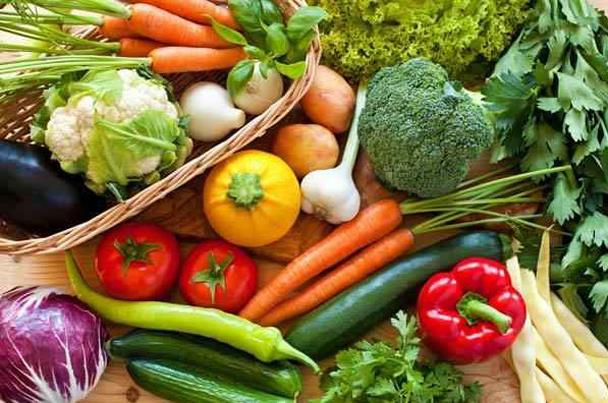 تعرف على أطعمة تخلصك من الاكتئاب 1 2015-635804241780808951-80_608x403