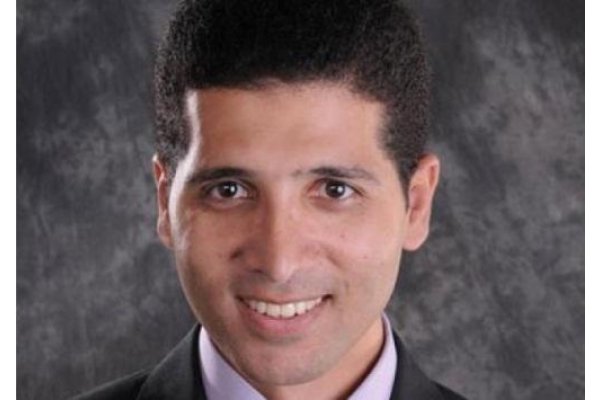 "هيثم أبو العز الحريري" بعد فوزه عن دائرة سيدي جابر " إنتصار للثورة والشهداء " 1 هيثم أبو العز