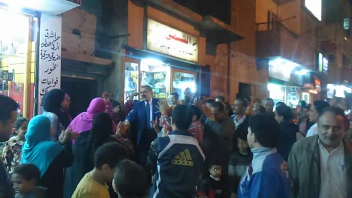 مسيرة حاشدة للمرشح المحاسب "مجدى عاشور" بشارع فاروق بالزقازيق 4 12227666_10153055787407583_1990904058077816652_n