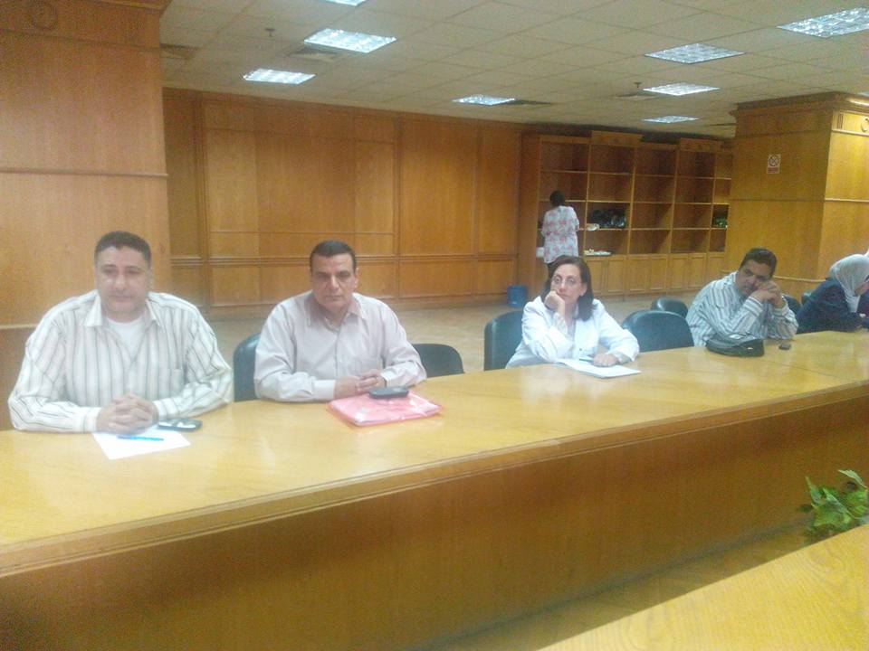 إجتماع للمجلس التنفيذى بمستشفى الأحرار لمناقشة جدول الأعمال 5 12227749_553216831500917_6133414149415547161_n