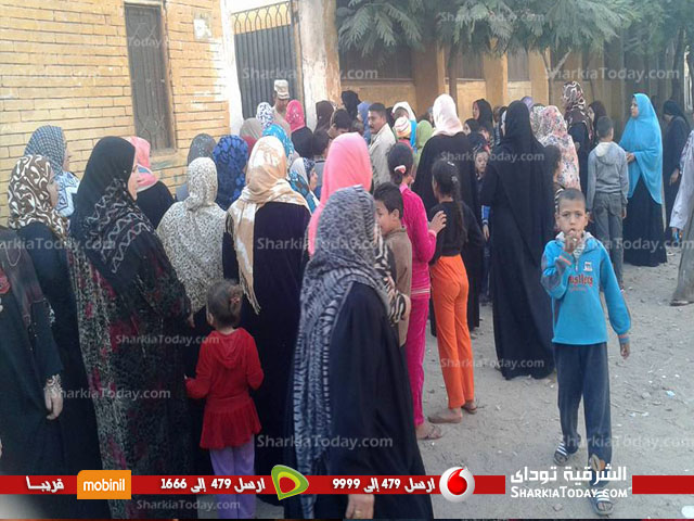 بالصور..اقبال متوسط للتصويت فى بلبيس مع جولات مستمرة للمرشحين باللجان الانتخابية 1 1
