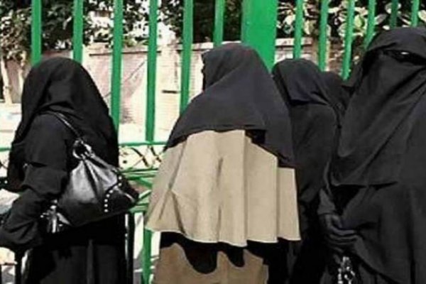 الإدارية العليا تقضى برفض إلغاء حكم السماح للمنتقبات دخول امتحانات الجامعات 5