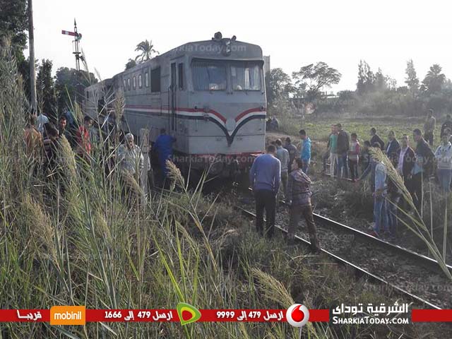تعثر قطار على طريق الزقازيق بلبيس 5