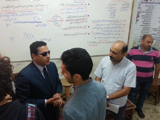 بالفيديو..محافظ الشرقية يفاجئ أوكار الدروس الخصوصية بالزقازيق 1 ø;