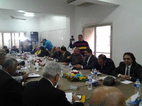النائب «هانى درى أباظة»: «الأسعار غول أكل الشعب» 23 12201516171831893 هانى درى أباظة 1