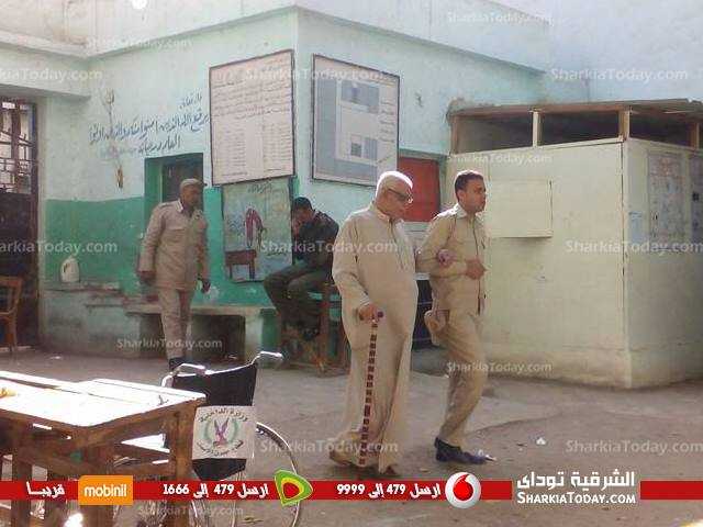بالصور..اقبال الناخبين بين ضغيف و متوسط علي لجان الإعادة ببلبيس 1 12325347_1488604124779808_223831604_n