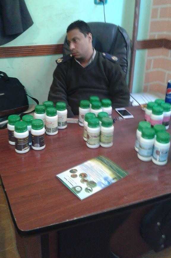 بالصور .. ضبط 38 طن أسمدة ومبيدات زراعية بدون ترخيص بمشتول السوق 2 12341578_645748975562867_8059231475288296735_n