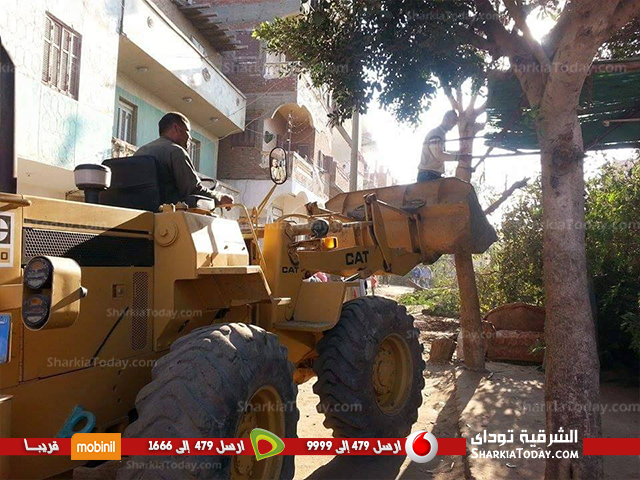 بالصور .. حملة مكبر لإزالة الإشغالات بقرية بهنباى 1 dddd