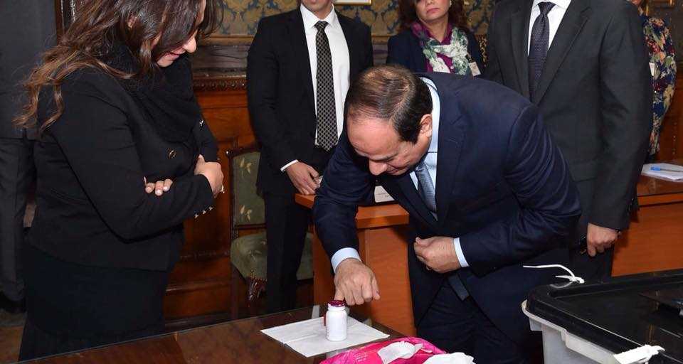 الرئيس السيسي يدلي بصوته في مصر الجديدة بعد عودته من باريس 1