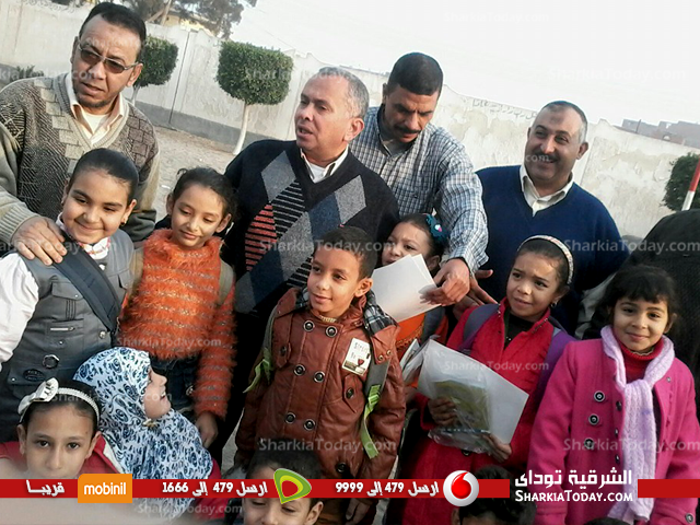 بالصور .. تكريم أوائل طلاب مدرسة الشيخ ذكري الإبتدائية بأبو حماد 1 تكريم 2