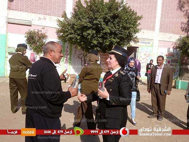 جولة لمدير أمن الشرقية بلجان مدرستي الثانوية الفندقية والناصرية الابتدائية بالزقازيق (4)