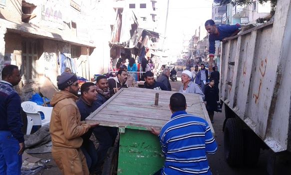 حملة إزالة للاشغالات الموجودة بمدينة الحسينية  (2)