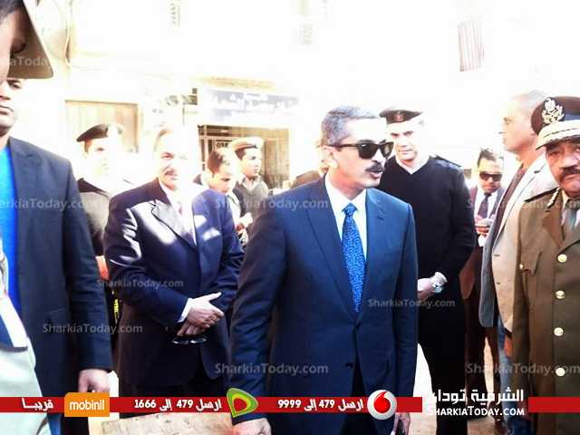 مساعد وزير الداخلية يتفقد بعض اللجان الانتخابية بالزقازيق 3 مساعد وزير الداخلية يتفقد بعض اللجان الانتخابية بمدينة الزقازيق. (3)