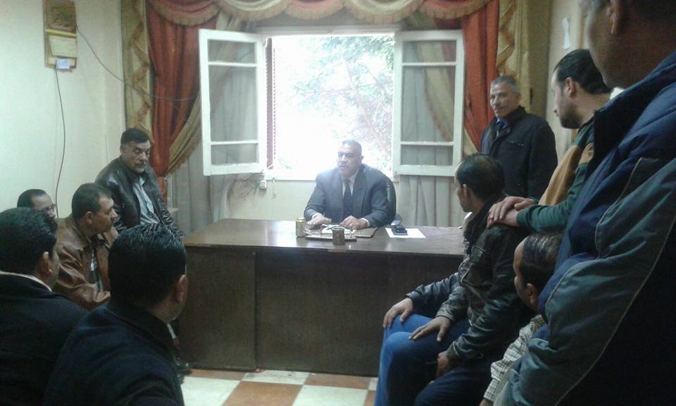 رئيس مدينة الزقازيق يشدد على تكثيف حملات النظافة بـ«شوبك بسطة» 1 12509467_1157591754258982_119141479289331593_n