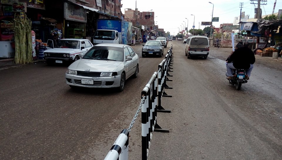 بالصور .. ازدواج طريق الجديدة بمنيا القمح للحد من حوادث السير 2 12650337_121980468184807_770079315_n
