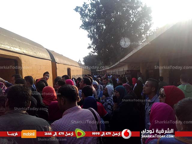 مصرع جندي أسفل عجلات القطار بمحطة الزقازيق‏ (2)