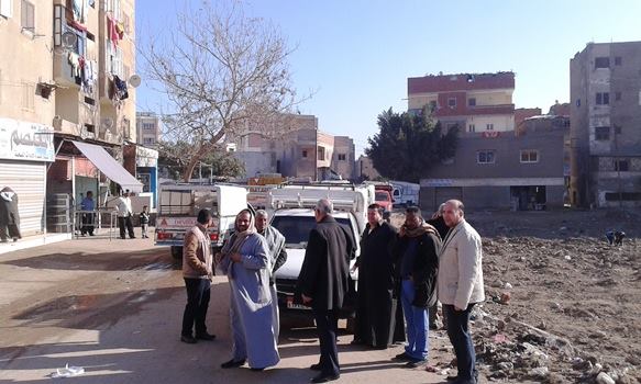 نقل موقف السيارات من أمام الساحة الشعبية إلى المجمع الصحي بالحسينية (1)