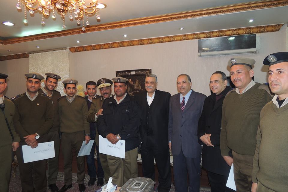 بالصور..مدير أمن الشرقية يكرم الضباط و الأفراد و المجندين بوزارة الداخلية 1 مدير أمن الشرقية ، بتكريم السادة الضباط والأفراد العسكريين والمجندين (18)