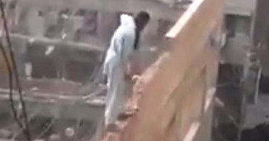 بالفيديو.. شجاعة عامل هدم تجعله الأكثر تداولاً على فيس بوك 1 320167222741242Untitled-1
