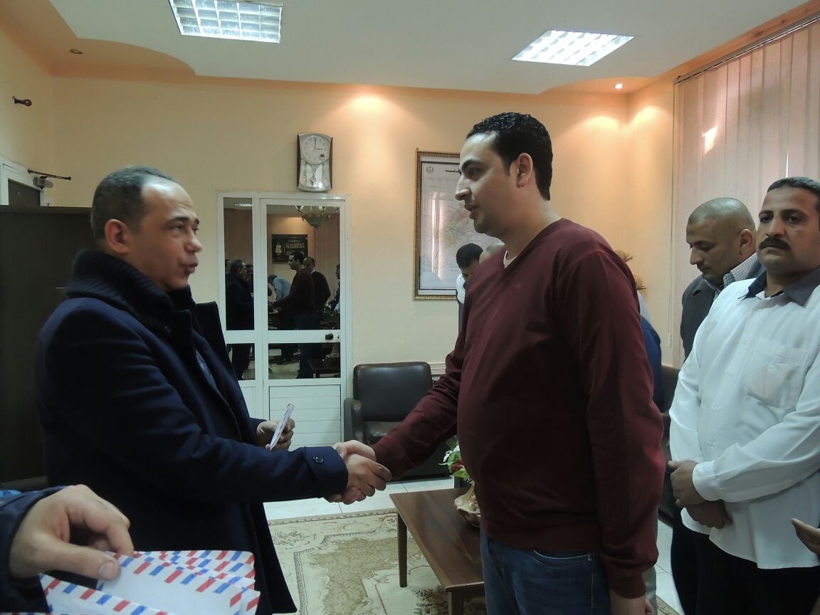 مدير المباحث بالشرقية يكرم عدد من ضباط الشرطة 4 IMG-20160329-WA0004