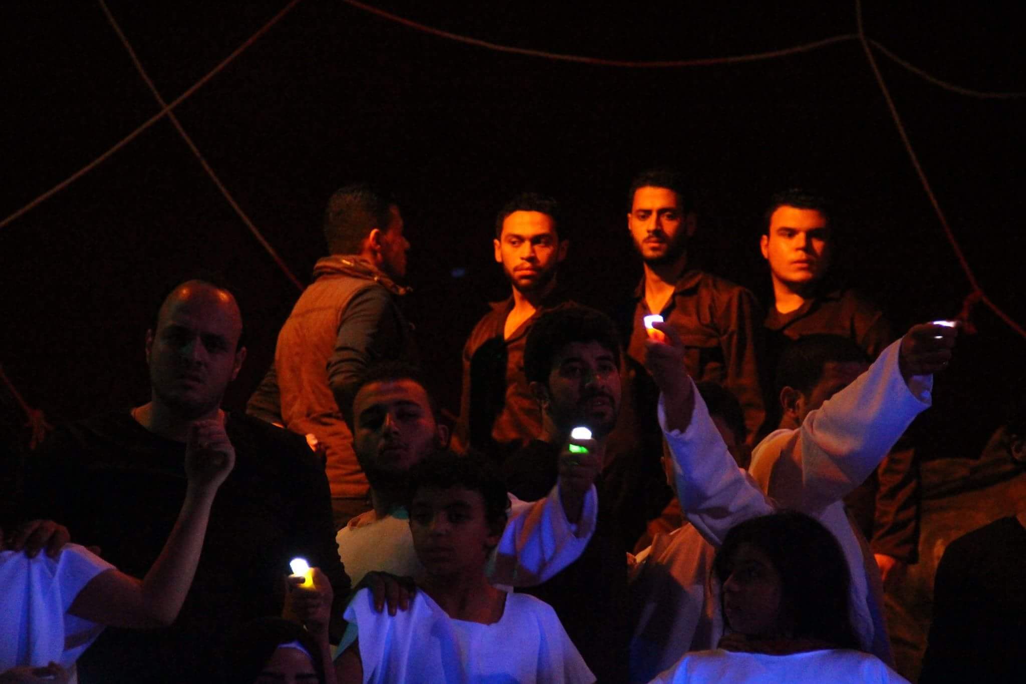«ثورة الموتى» عرض على مسرح قصر ثقافة الزقازيق 2 received_1179327035459244