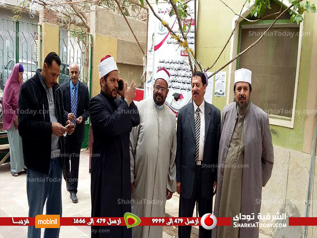 رئيس المنطقة الأزهرية بالشرقية يتفقد معاهد العاشر من رمضان 2 الأزهر 2