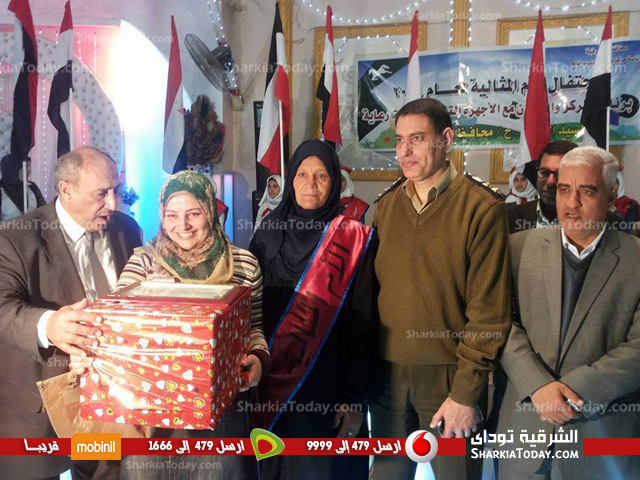 بالصور...رئيس مجلس ديرب نجم يكرم الأمهات المثاليات 1 شضص